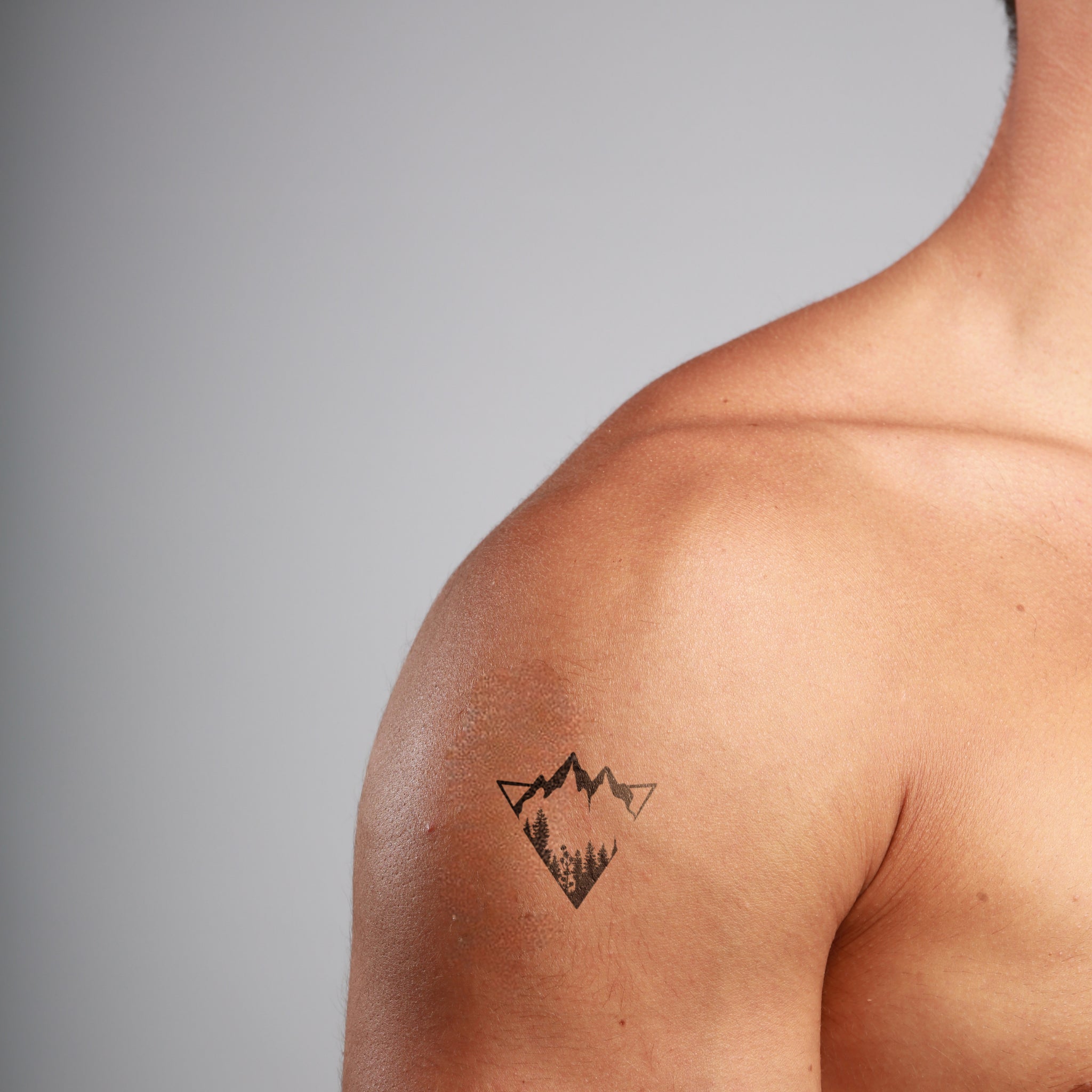 50 Minimalist Mountain Tattoos For Men - YouTube